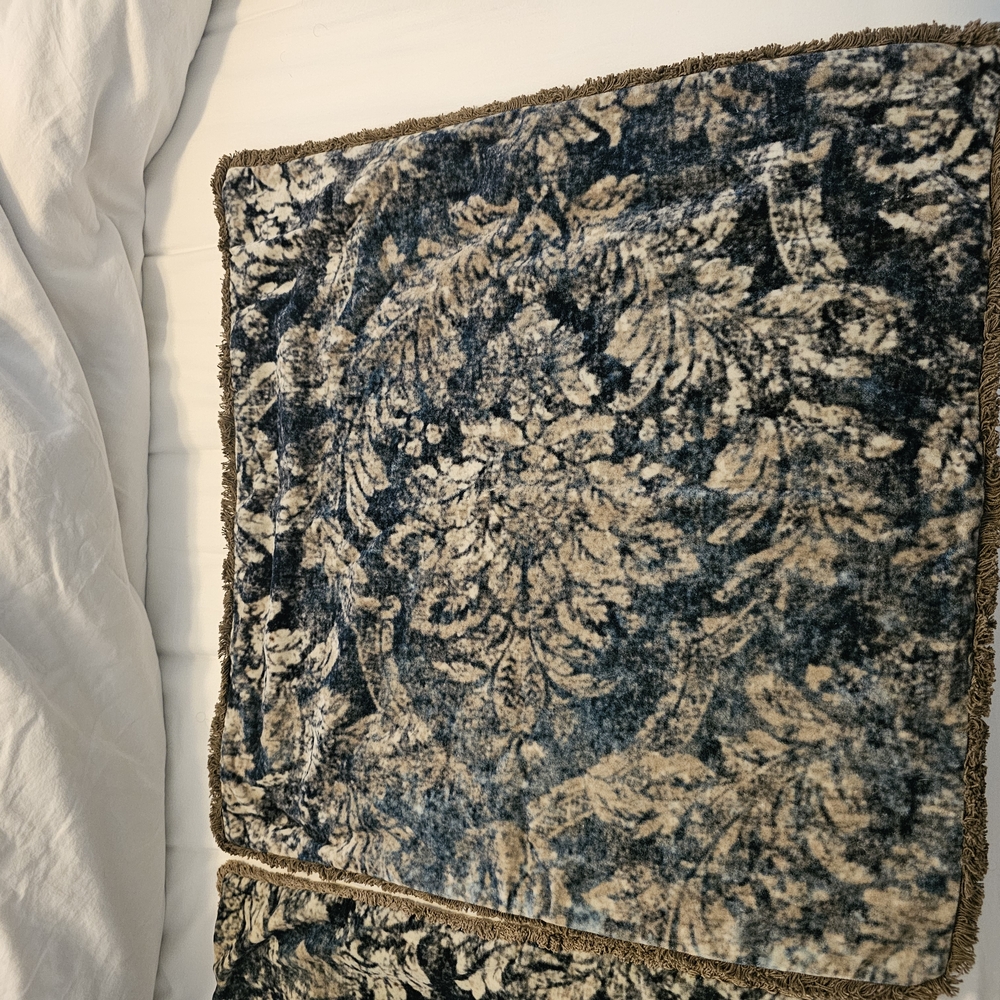 Pottery Barn Claudine Beige and Brown Plush Pillow Covers- Set Of 2, 24x24